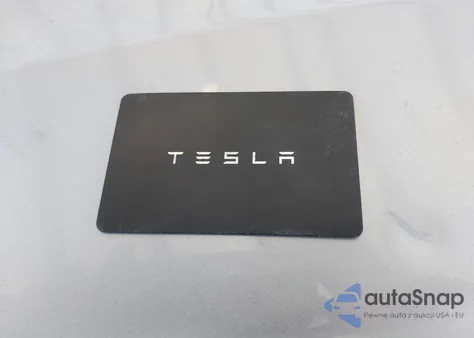 2023 Tesla Model Y Awd/Long Range Dual Motor All-Wheel Drive из США, поврежденный, VIN 7SAYGDEE6PF814758